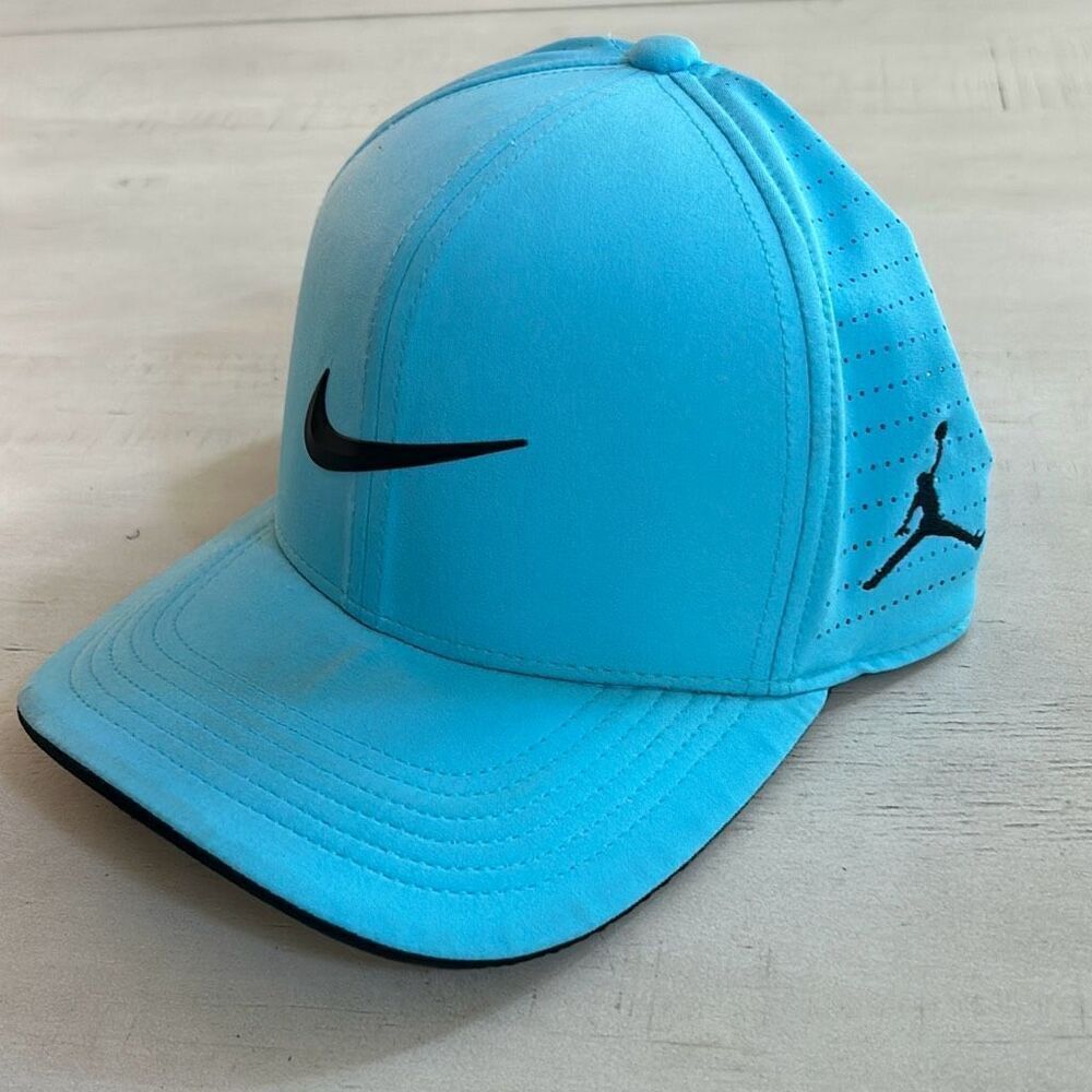 Nike Jordans Jumping Man Aqua Knit Hat
